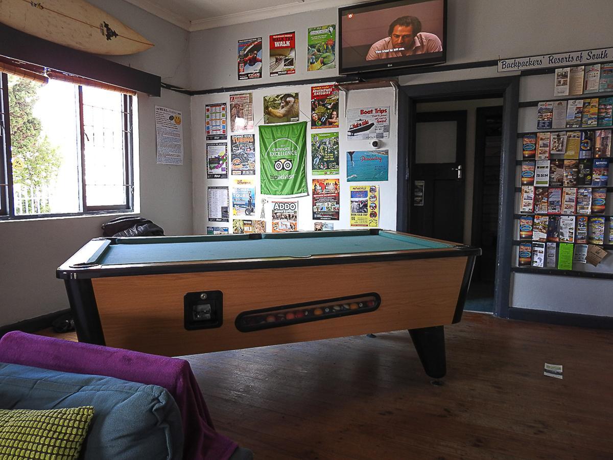 Mosselbay Backpackers Hostel Мозел Бей Екстериор снимка